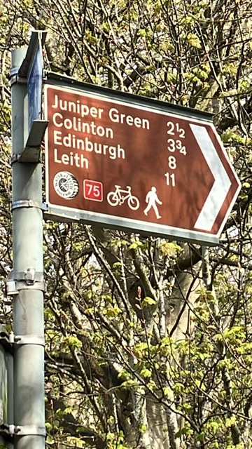 The mile sign at the very start of the Water of Leith, giving distances to various places